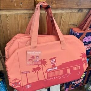 Trader Joe's Large Reusable Insulated Bag Peach 🍑 2025